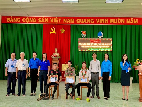 tọa đàm