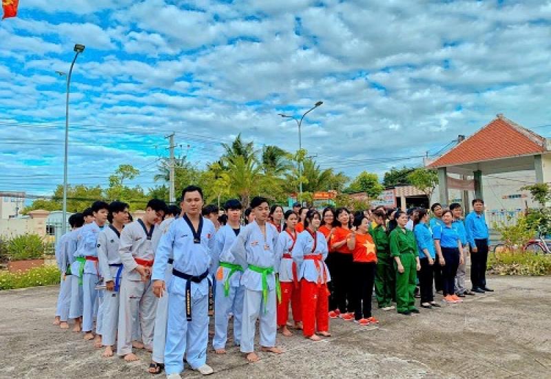 hình họp mặt công đoàn